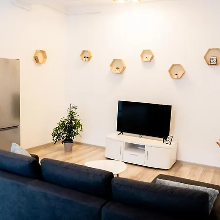 Apartment Majo *
